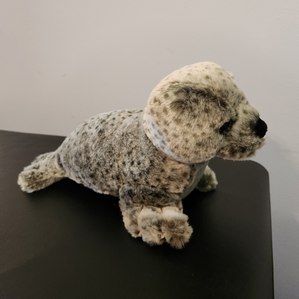 Adventure Planet Spotted Harbor Seal 13in Long Black-Gray Stuffed Animal